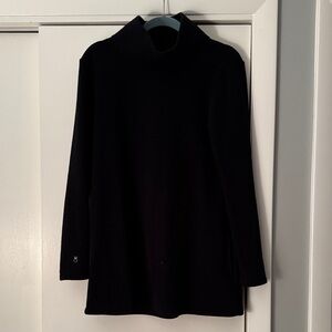 Dudley Stephens Classic Black Cobble Hill Turtleneck Sweater